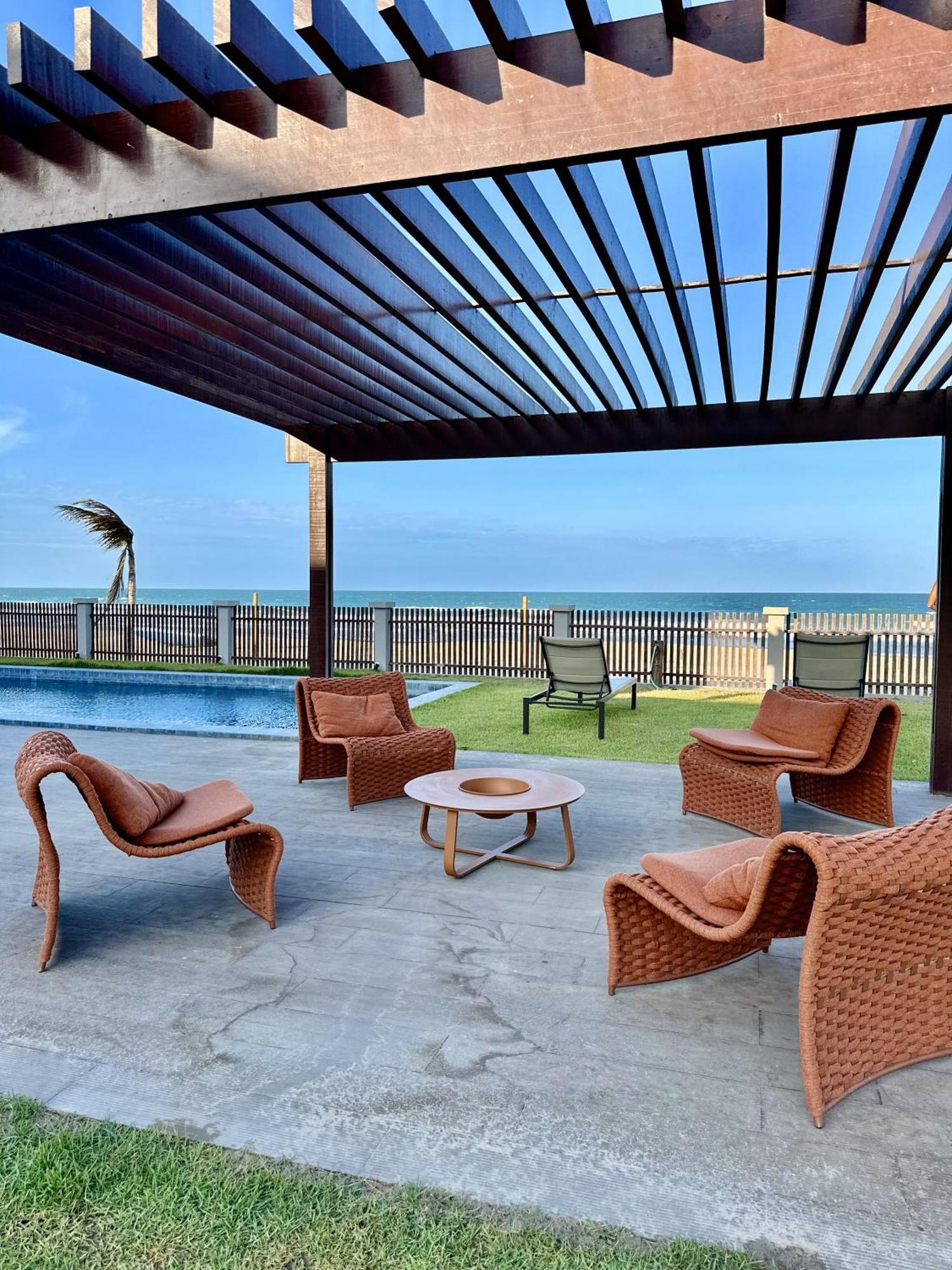 Casa Alto Padrao Beira Mar Ao Lado Do Zorah Beach Trairi - Flecheiras フレシェイラス エクステリア 写真