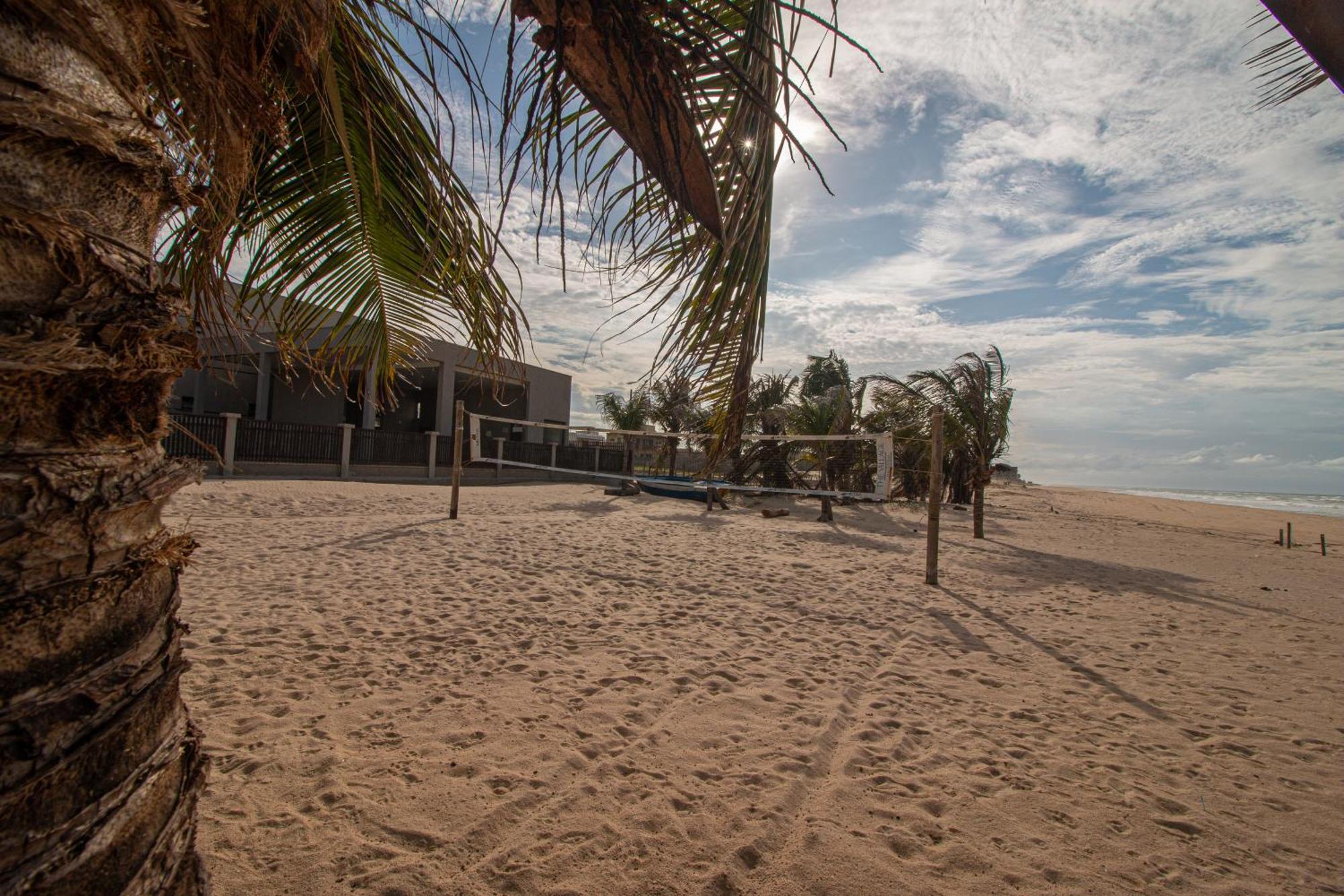 Casa Alto Padrao Beira Mar Ao Lado Do Zorah Beach Trairi - Flecheiras フレシェイラス エクステリア 写真