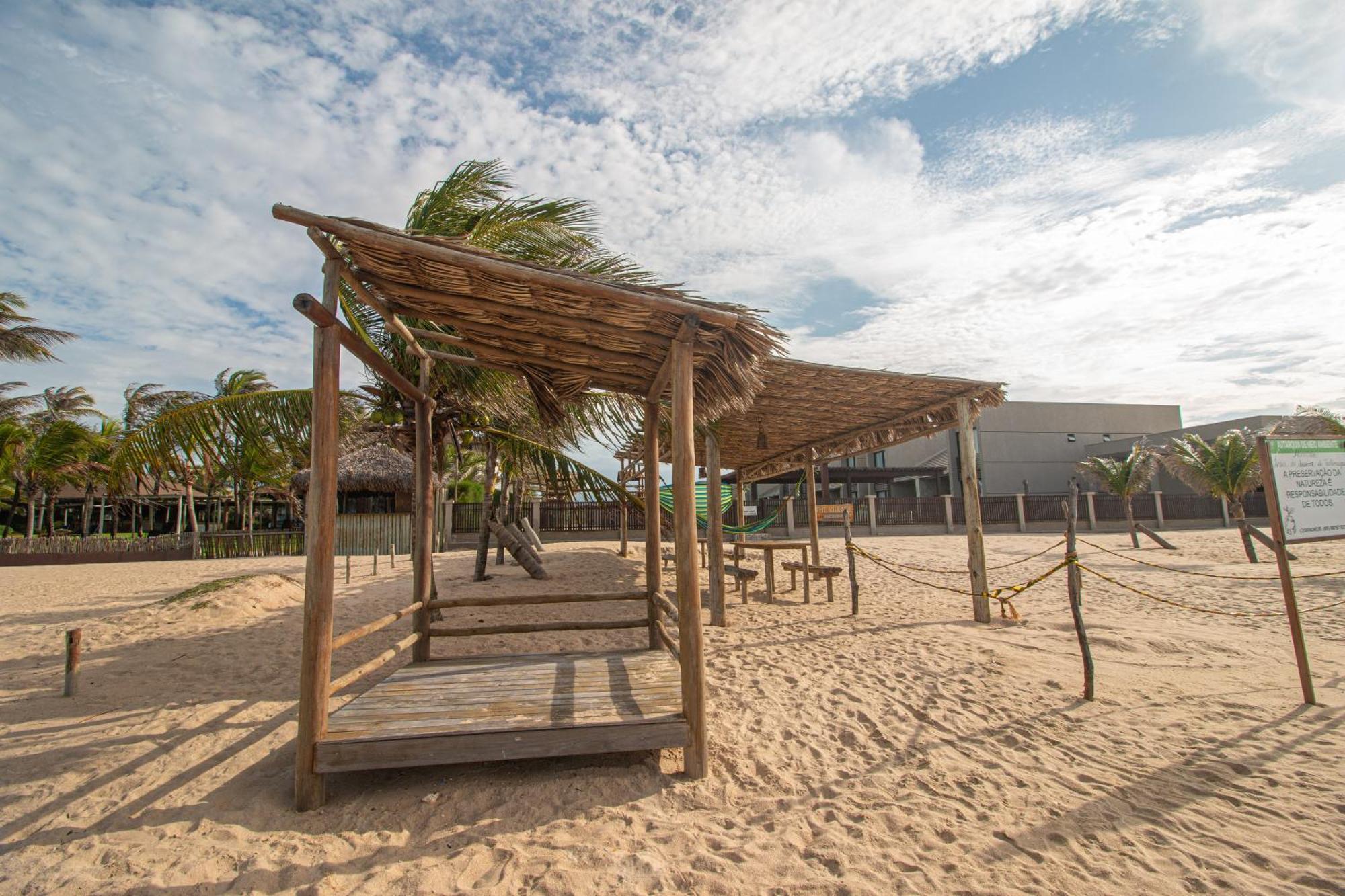 Casa Alto Padrao Beira Mar Ao Lado Do Zorah Beach Trairi - Flecheiras フレシェイラス エクステリア 写真