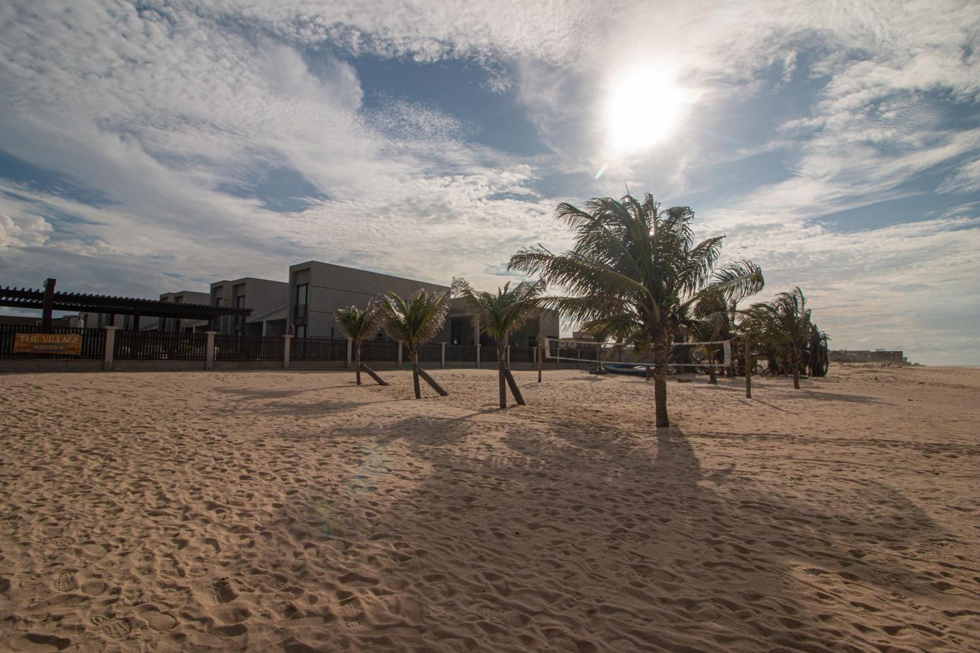 Casa Alto Padrao Beira Mar Ao Lado Do Zorah Beach Trairi - Flecheiras フレシェイラス エクステリア 写真